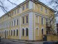 Аренда 3-х этажного административного здания под офисный центр класса В.