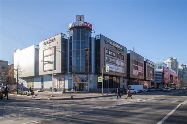 Сдается торговое помещение,61м2 в ТЦ