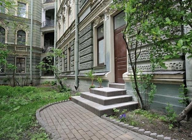 Сдаётся в аренду универсальное помещение, 150 м2