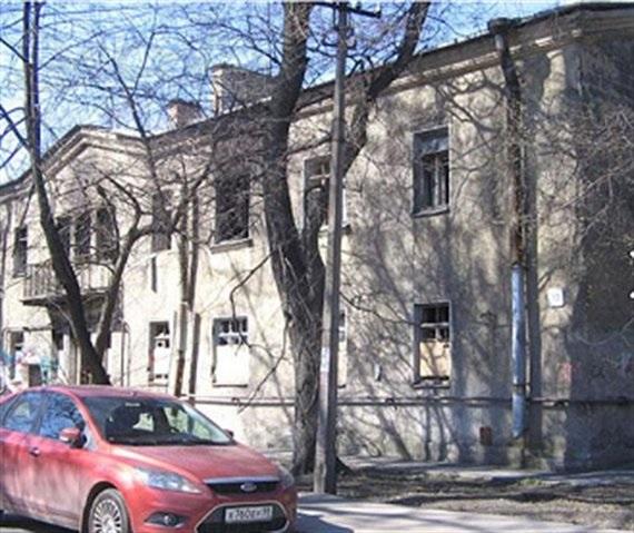 Продаётся  2-х этажное ОСЗ площадью 744 м2