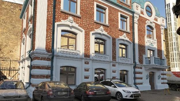 Предлагается в продажу 2-х этажное ОСЗ в центре Санкт-Петербурга