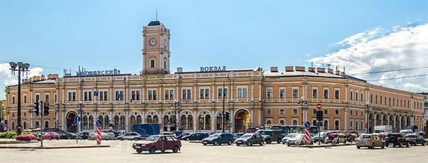 Аренда торговых помещений в зале Московского вокзала