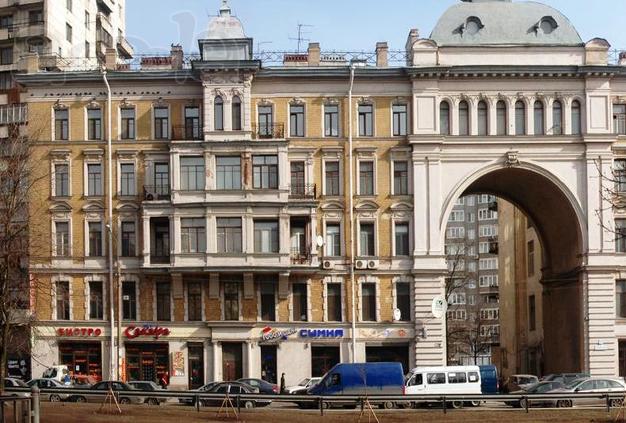 Сдается торговое помещение 206 кв.м.