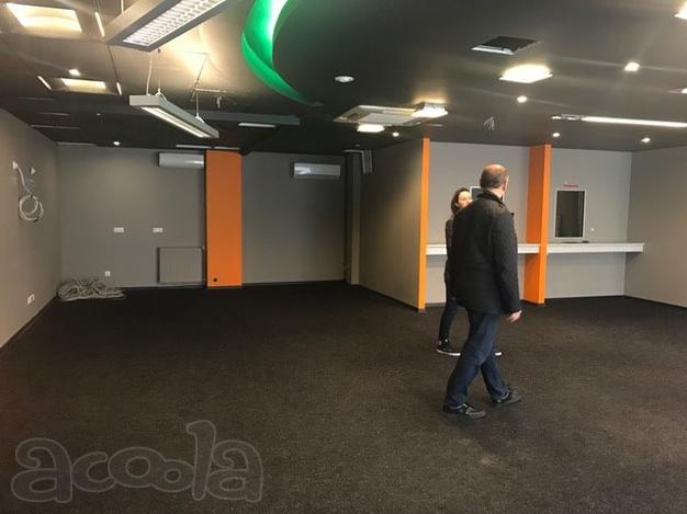 Аренда от собственника 204 м2,  в центре, огромные витрины!