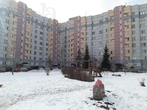Продаётся 3-х комнатная квартира 68 м2 в ЖК Изумрудный город, С. -Петербург, пр. Большевиков, 22, к.2