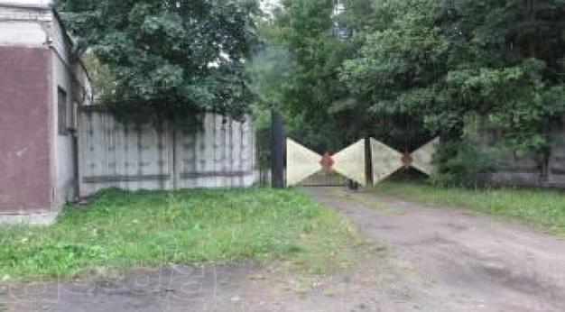 Земельно-имущественный комплекс в г. Гатчине