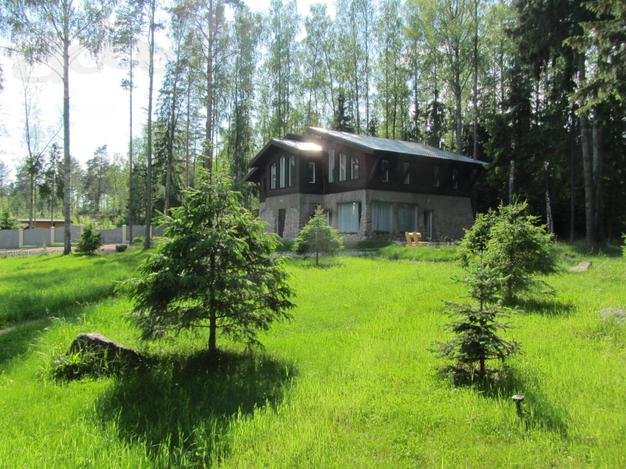 Сдаётся коттедж посуточно в Подборовье, Главная улица, 2