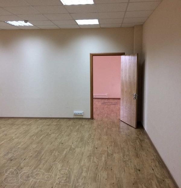 Офисное помещение в аренду, 55 м2